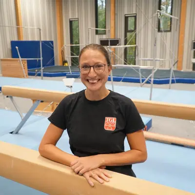 Eine Übungsleiterinnen für Leistung- Allgemeingruppe weiblich